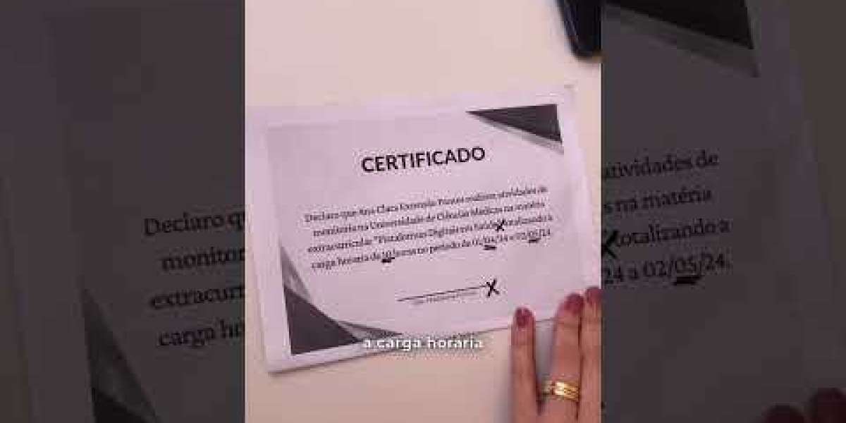 Desvendando a Ciência dos Fios: A Importância da Pós-Graduação em Tricologia e Terapia Capilar