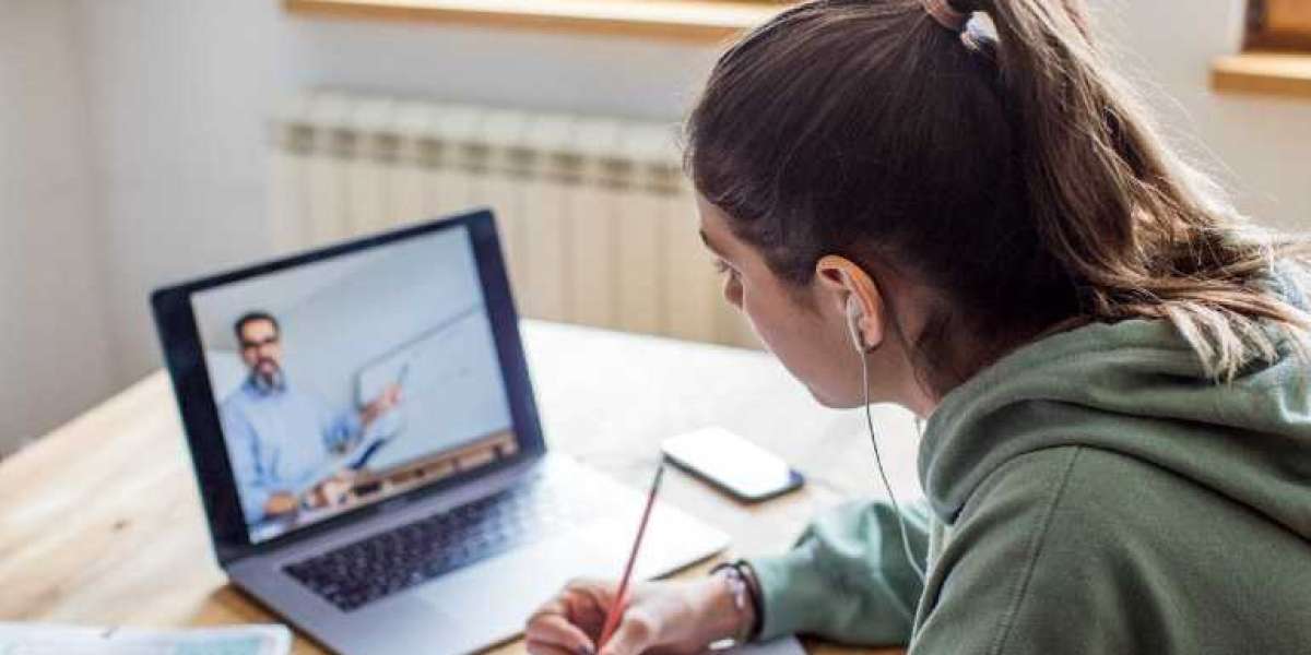 Why More Students Are Turning to Online Class Help for Guidance